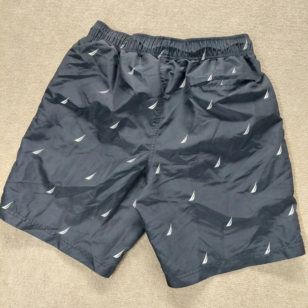 Nautica Men's Swim‎ Trunks Navy Blue All Over Logo Size MEDIUM Pockets Lined